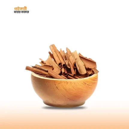 একটি বাটিতে দারচিনি ছবি