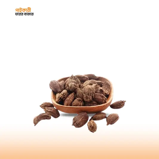 একটি বাটিতে কালো এলাচি – খাঁটি ও উচ্চমানের মসলার বীজ